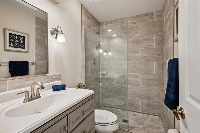 5750 Coach House Circle G, Boca Raton, FL 33486