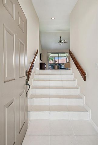 5750 Coach House Circle G, Boca Raton, FL 33486
