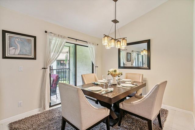 5750 Coach House Circle G, Boca Raton, FL 33486