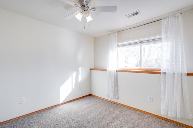 727 Chukker Ln, Haysville, KS 67060