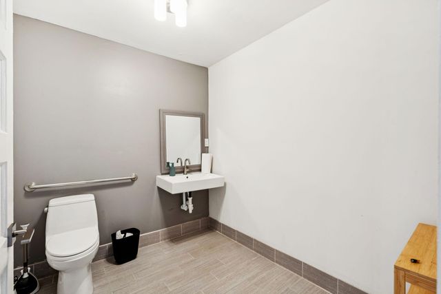 4490 Durant Avenue, North Charleston, SC 29405