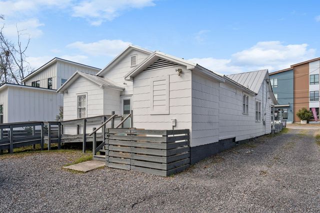 4490 Durant Avenue, North Charleston, SC 29405