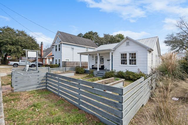 4490 Durant Avenue, North Charleston, SC 29405