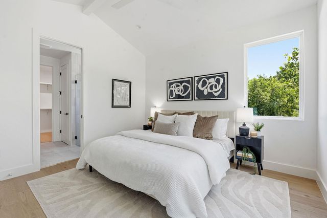 502 Normandy ST 1, Austin, TX 78745