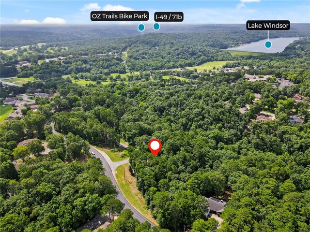 2 Raleigh Hills Lane, Bella Vista, AR 72715