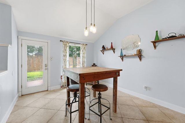 1433 Cottage Cove Court, Seabrook, TX 77586