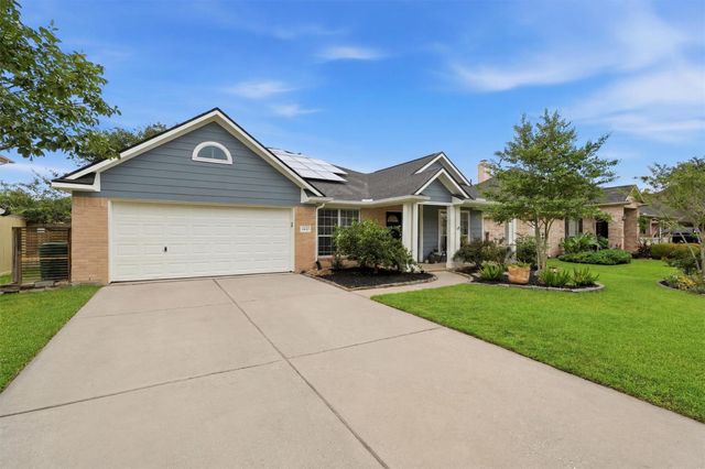 1433 Cottage Cove Court, Seabrook, TX 77586