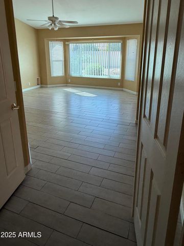 19890 N 85 drive Drive, Peoria, AZ 85382