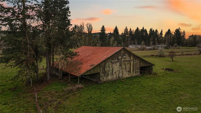 129 Little Creek Lane, Toledo, WA 98591