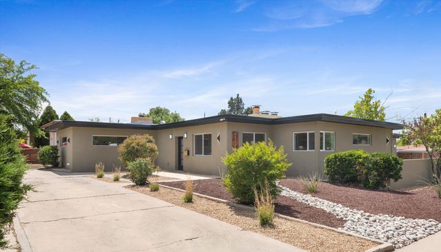 4518 Mountain Road NE, Albuquerque, NM 87110