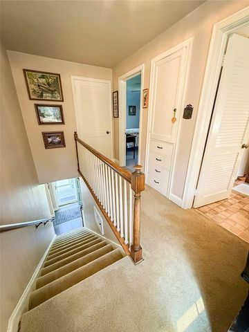 306 Beechwood Blvd, Center Twp, PA 16001