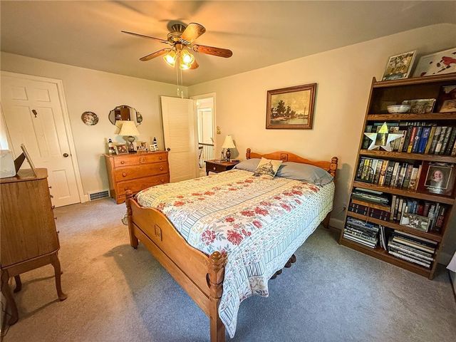 306 Beechwood Blvd, Center Twp, PA 16001