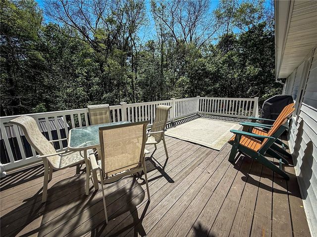 306 Beechwood Blvd, Center Twp, PA 16001