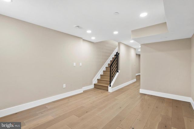 2439 E HUNTINGDON ST, Philadelphia, PA 19125