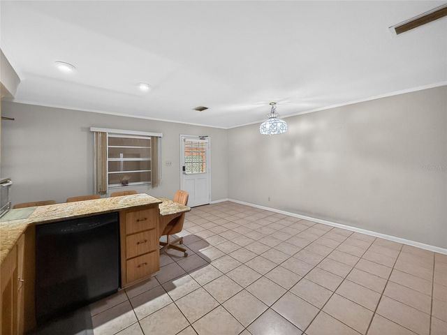 305 N GLEN AVENUE, Tampa, FL 33609