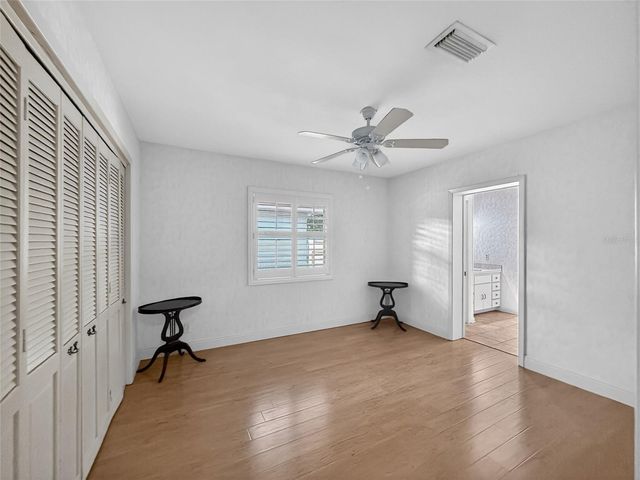 305 N GLEN AVENUE, Tampa, FL 33609