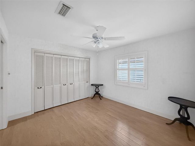 305 N GLEN AVENUE, Tampa, FL 33609