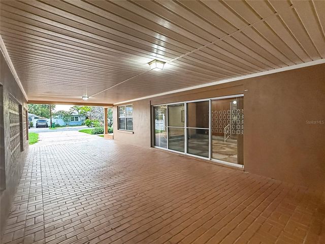 305 N GLEN AVENUE, Tampa, FL 33609