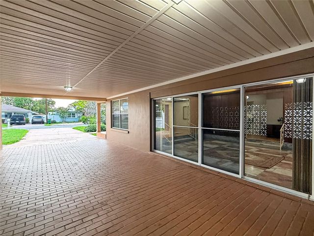 305 N GLEN AVENUE, Tampa, FL 33609
