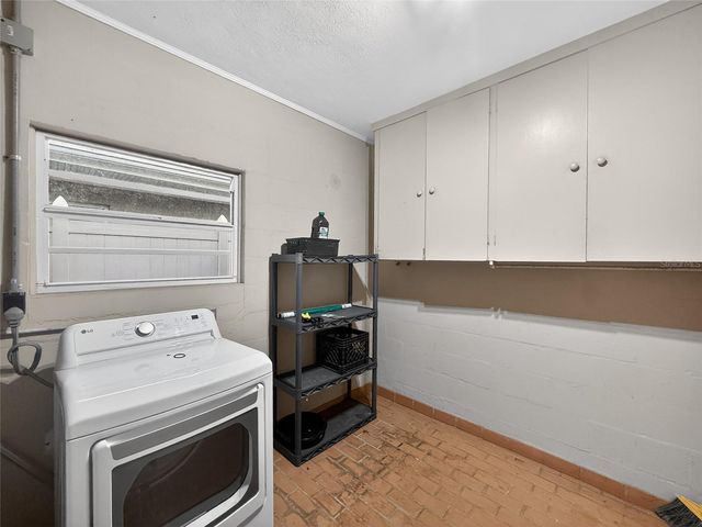 305 N GLEN AVENUE, Tampa, FL 33609