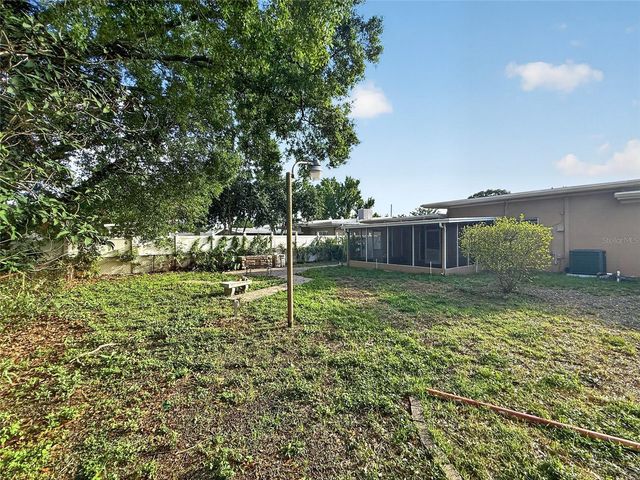 305 N GLEN AVENUE, Tampa, FL 33609