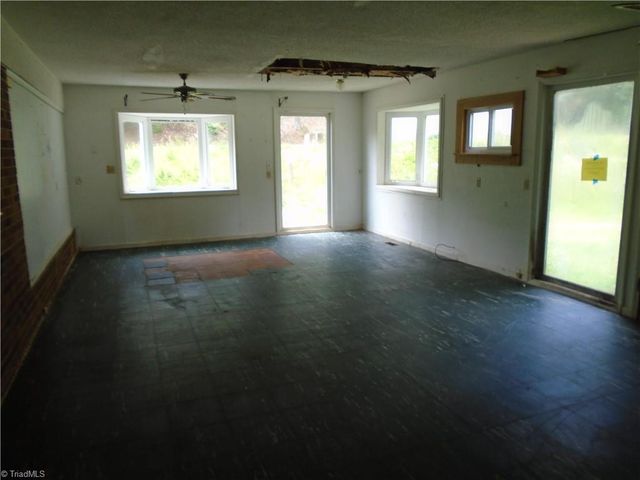 1668 Siloam Road, Mount Airy, NC 27030