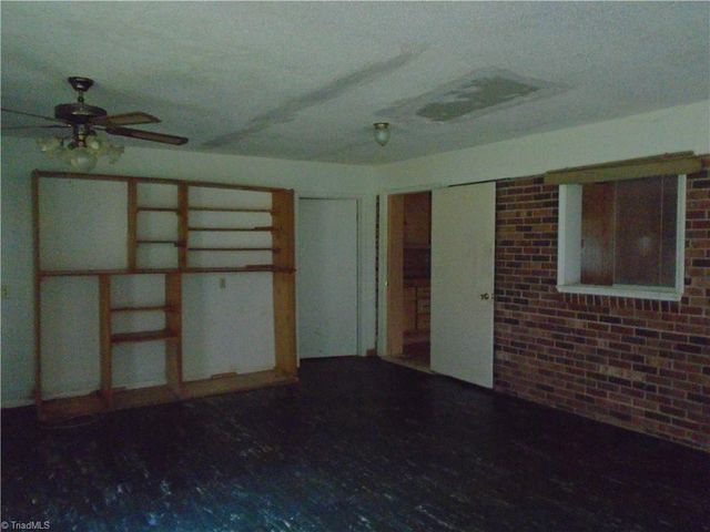1668 Siloam Road, Mount Airy, NC 27030