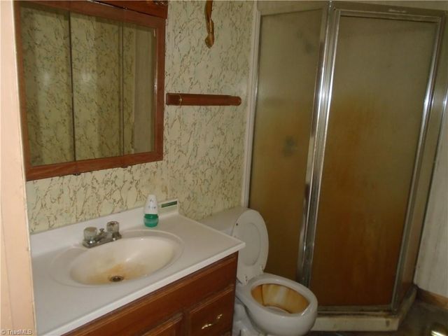 1668 Siloam Road, Mount Airy, NC 27030