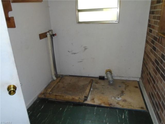 1668 Siloam Road, Mount Airy, NC 27030