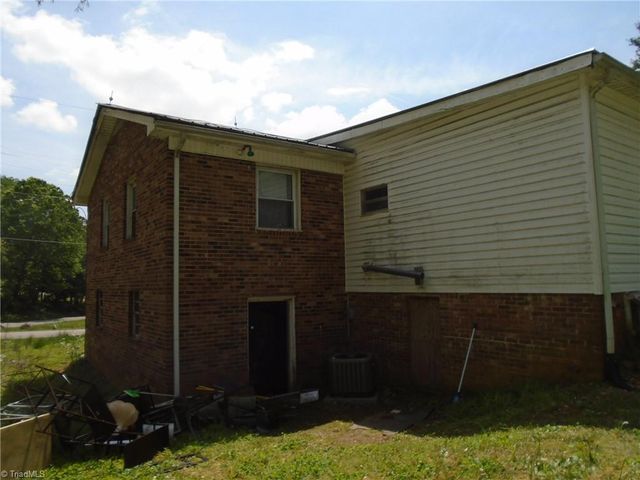 1668 Siloam Road, Mount Airy, NC 27030