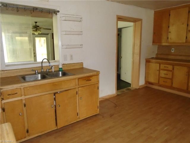 1668 Siloam Road, Mount Airy, NC 27030