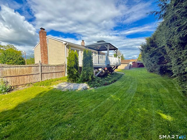 14 Poplar Drive, Seymour, CT 06483