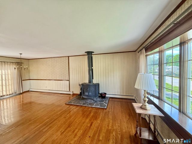 14 Poplar Drive, Seymour, CT 06483