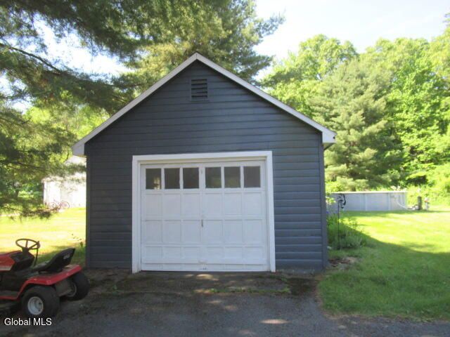 2832 Troy-Schenectady Road, Niskayuna, NY 12309
