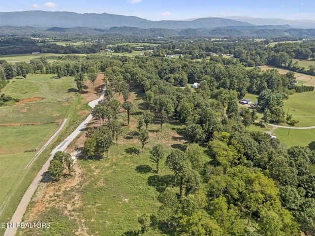 118 Campbell Way, Maryville, TN 37801