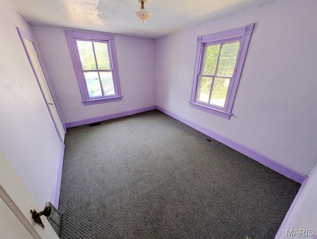 612 S 6th Street, Belleville, IL 62220