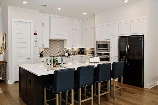 8030 Allston Village Trail, The Woodlands, TX 77389