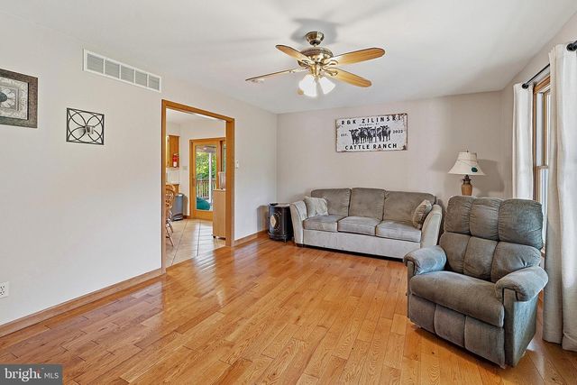 264 TELEGRAPH RD, Alloway, NJ 08001