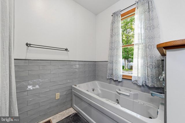 264 TELEGRAPH RD, Alloway, NJ 08001