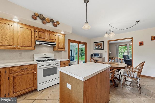 264 TELEGRAPH RD, Alloway, NJ 08001