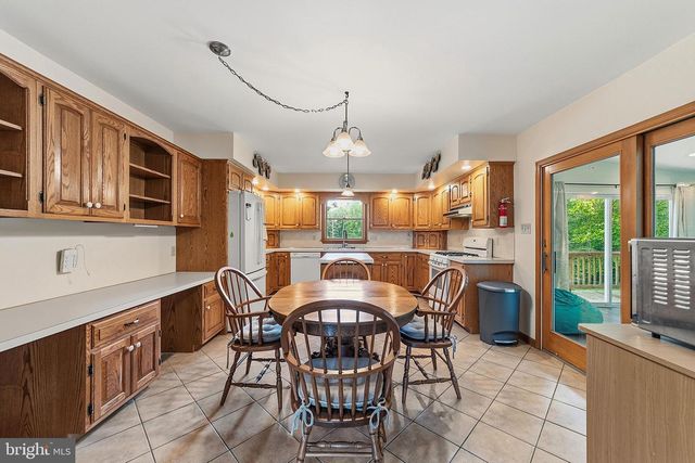 264 TELEGRAPH RD, Alloway, NJ 08001