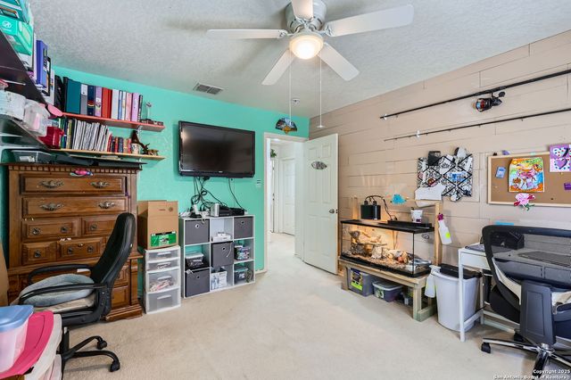 600 Gatewood Briar, Cibolo, TX 78108