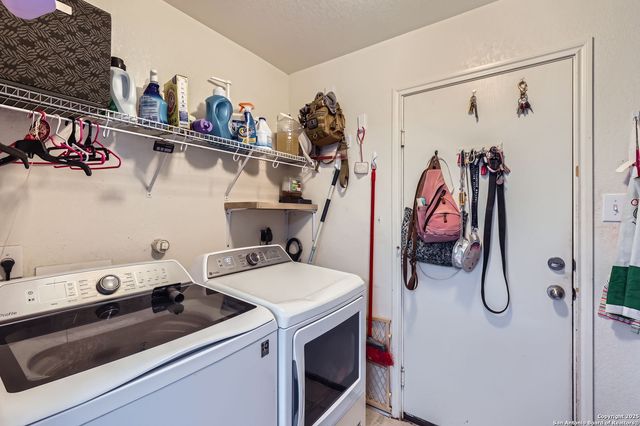 600 Gatewood Briar, Cibolo, TX 78108