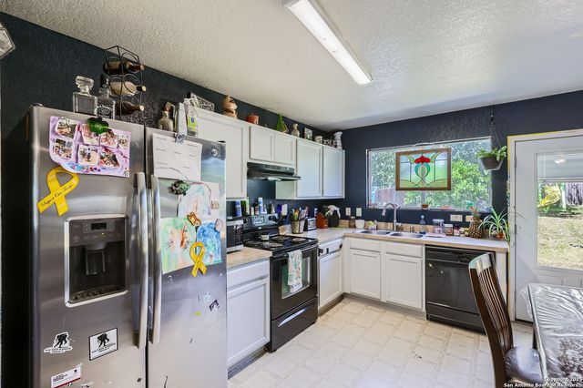 600 Gatewood Briar, Cibolo, TX 78108