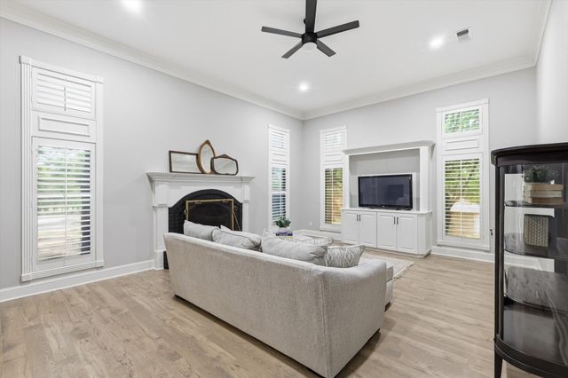 1496 Rolling Acres Drive, Argyle, TX 76226