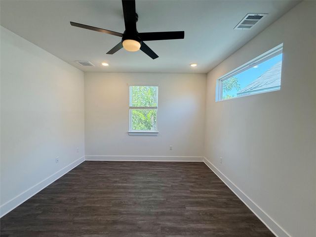 1212 Lily TER 1, Austin, TX 78741