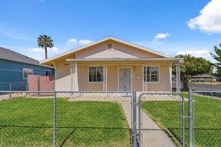 295 E Durian Avenue, Coalinga, CA 93210