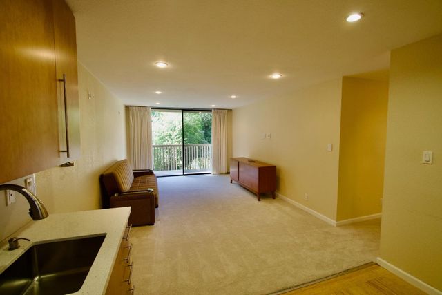 7203 Shelter Creek Lane, San Bruno, CA 94066