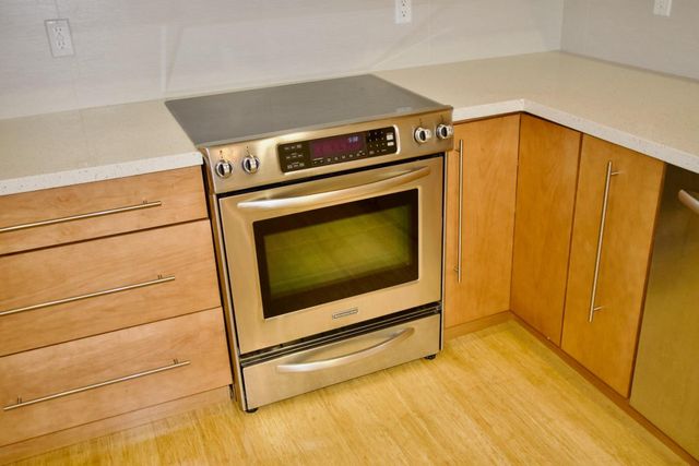 7203 Shelter Creek Lane, San Bruno, CA 94066