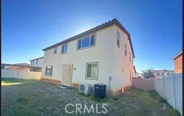 4683 Palmilla, Perris, CA 92571